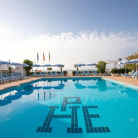 Hotel Plaza Esplanade Τζεσόλο Λίντο Εξωτερικό φωτογραφία
