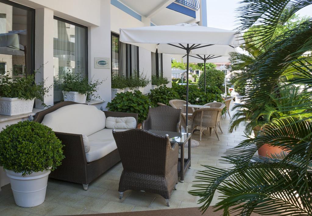 Hotel Plaza Esplanade Τζεσόλο Λίντο Εξωτερικό φωτογραφία