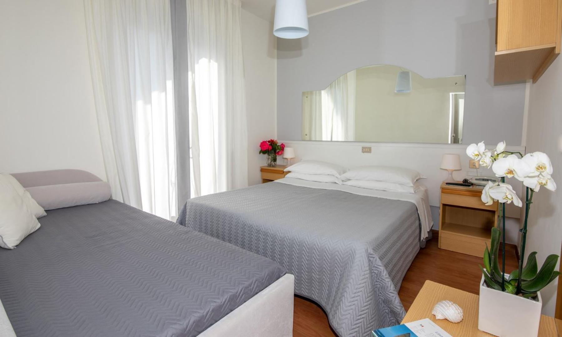 Hotel Plaza Esplanade Τζεσόλο Λίντο Εξωτερικό φωτογραφία