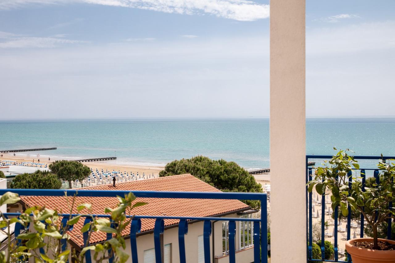 Hotel Plaza Esplanade Τζεσόλο Λίντο Εξωτερικό φωτογραφία