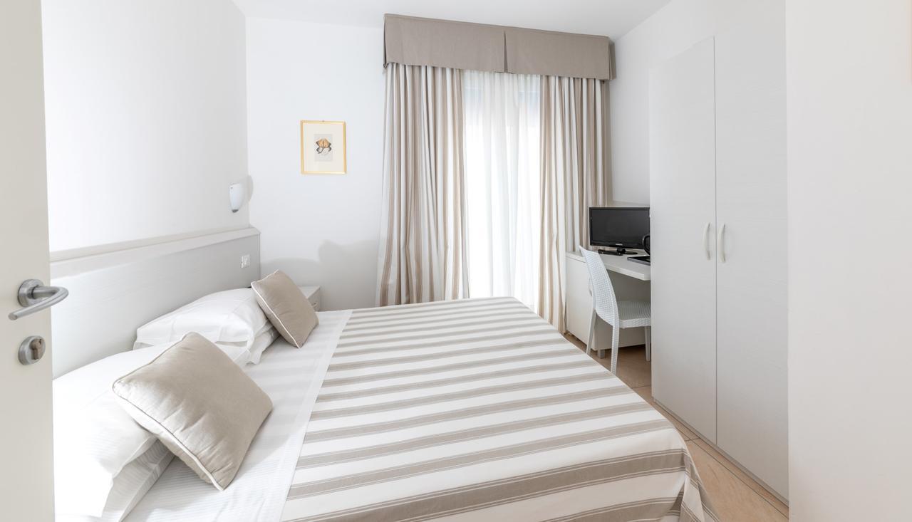 Hotel Plaza Esplanade Τζεσόλο Λίντο Εξωτερικό φωτογραφία