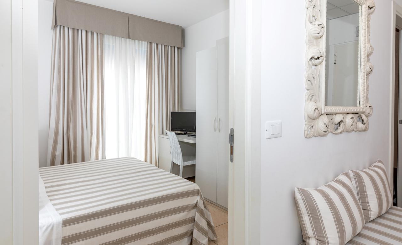 Hotel Plaza Esplanade Τζεσόλο Λίντο Εξωτερικό φωτογραφία