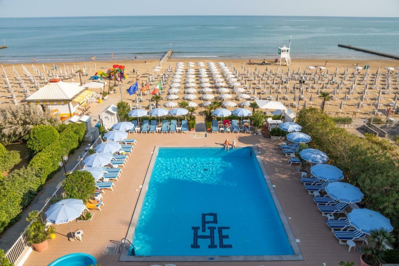Hotel Plaza Esplanade Τζεσόλο Λίντο Εξωτερικό φωτογραφία
